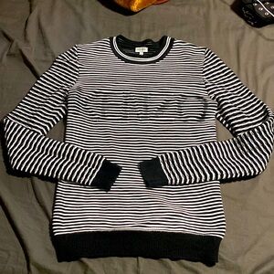 Kenzo sweater. Sz M.
